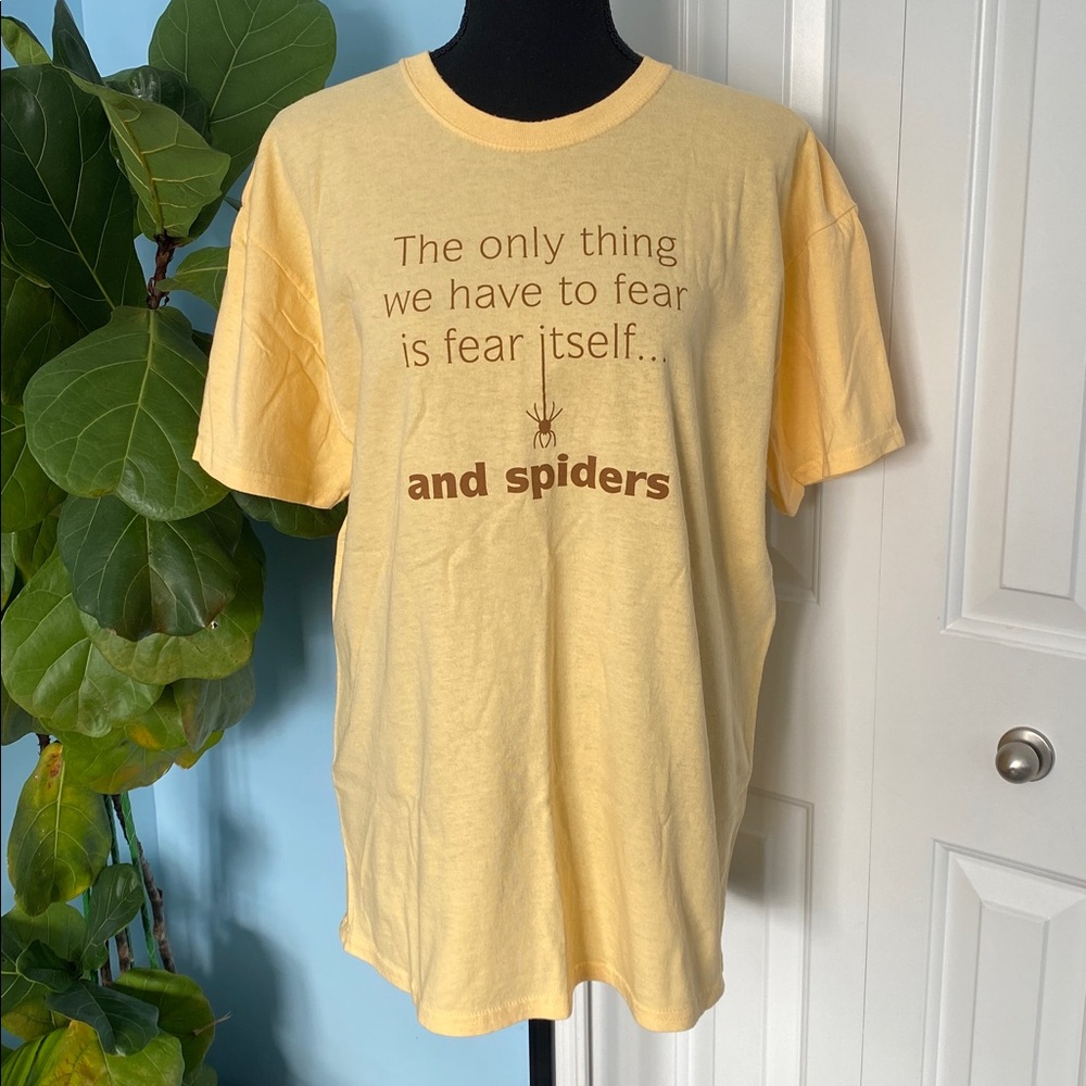 New Gildan Large Funny Spider Graphic T-Shirt